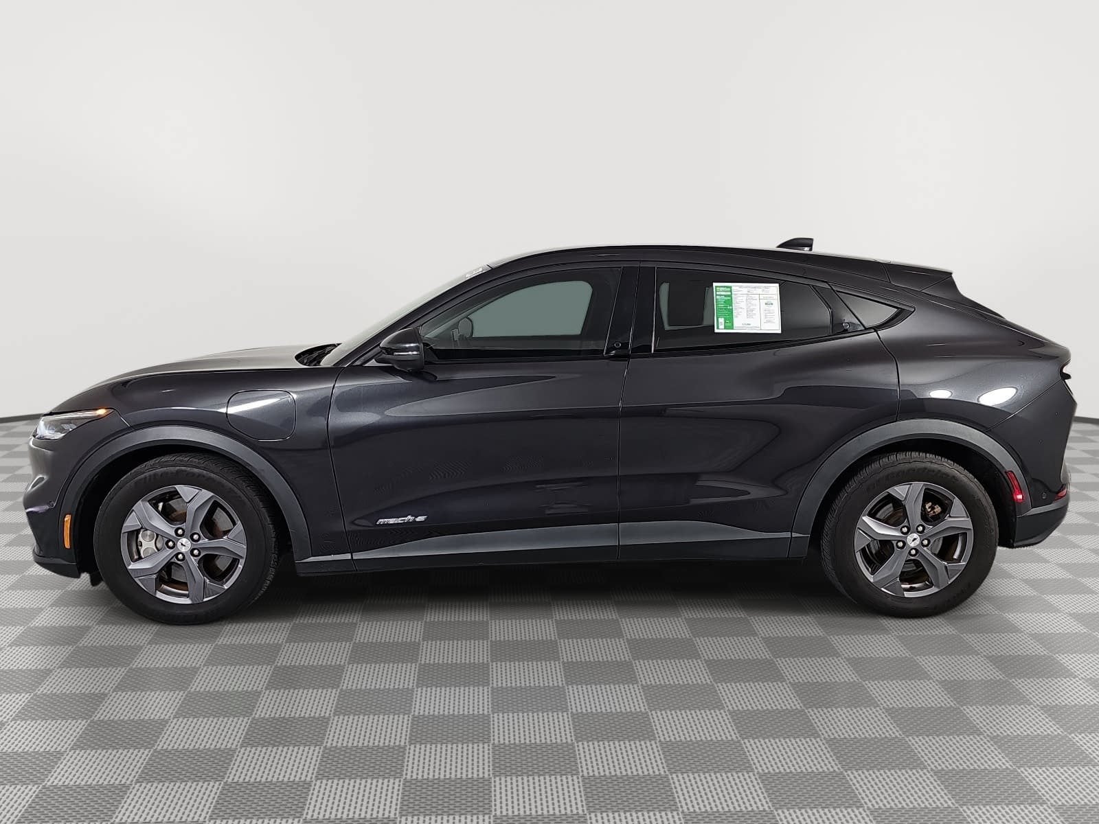 2022 Ford Mustang Mach-E Select
