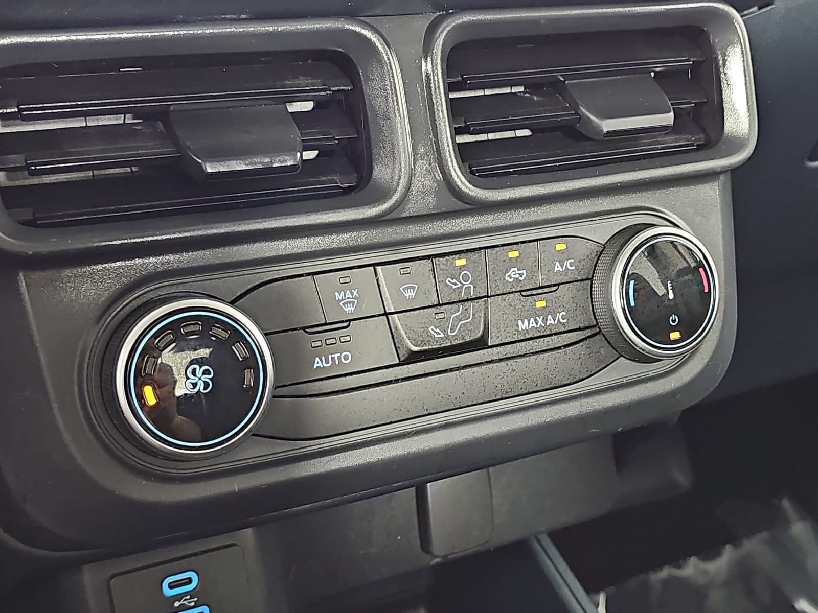 2024 Ford Maverick XL