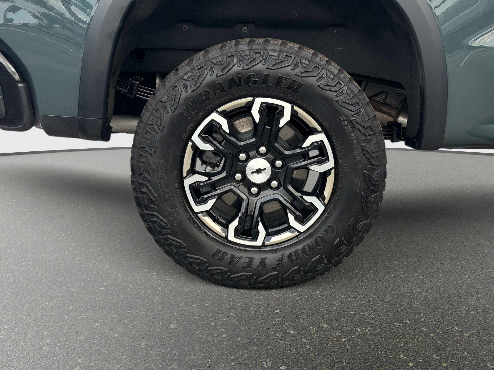 2025 Chevrolet Silverado 1500 ZR2