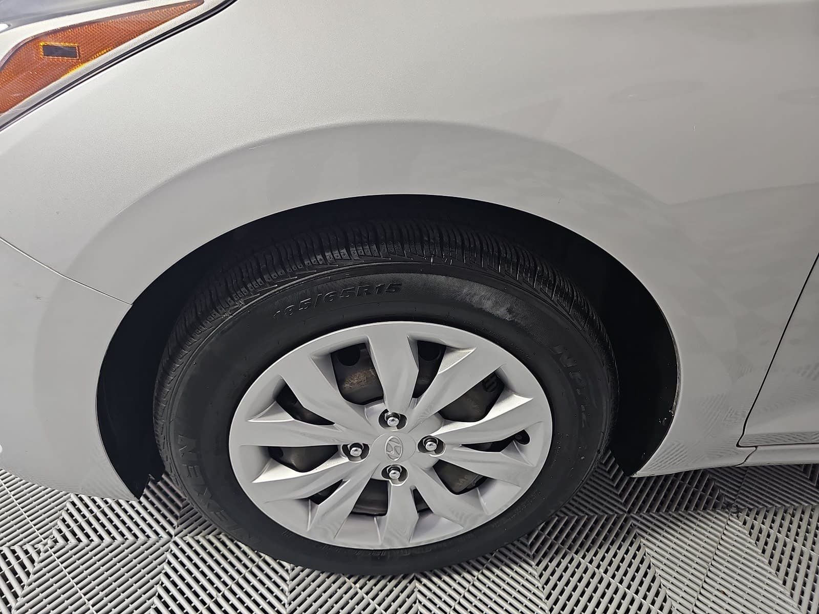 2022 Hyundai Accent SE