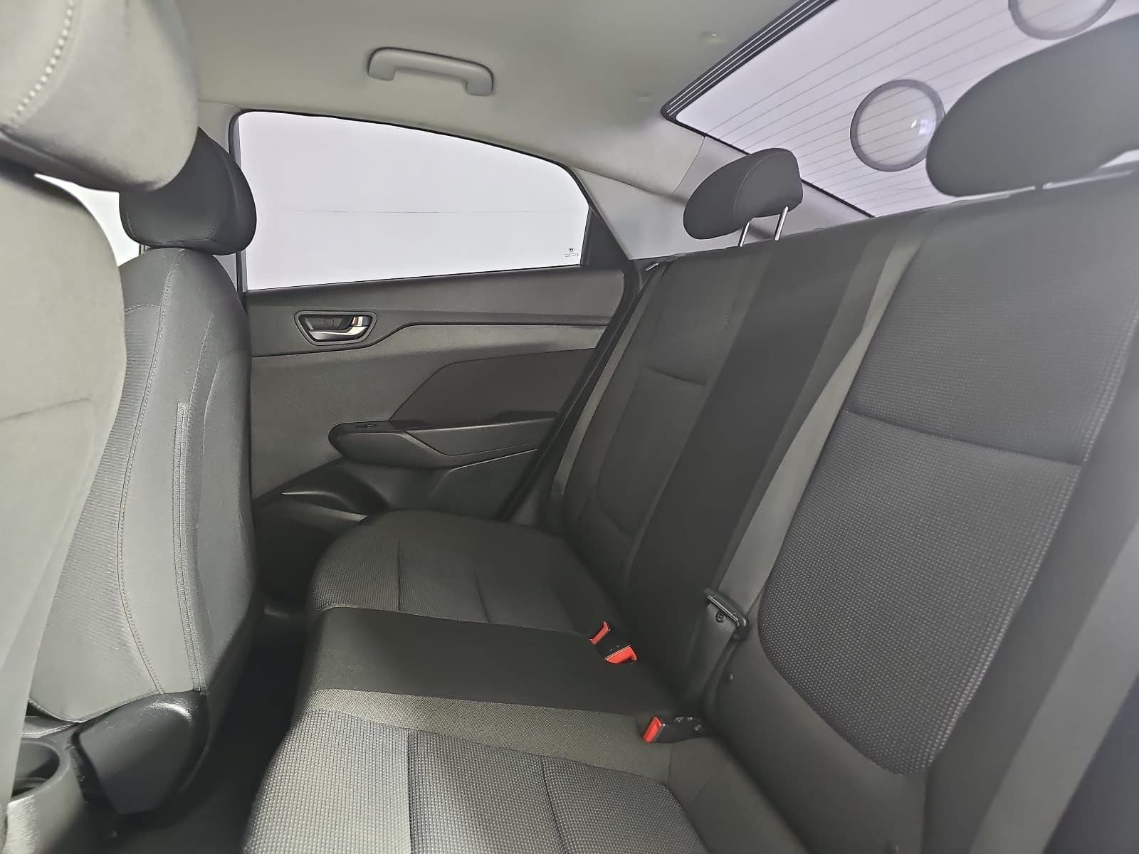 2022 Hyundai Accent SE