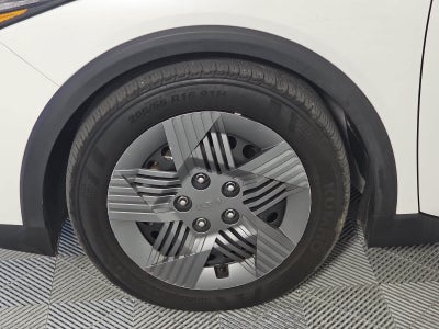 2025 Kia K4 LX