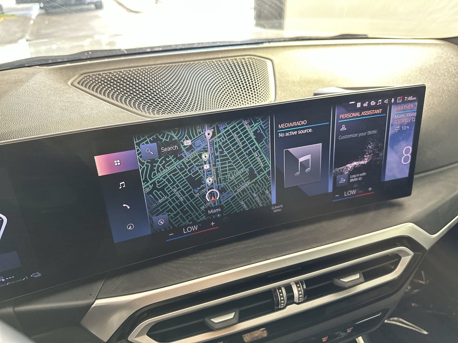 2024 BMW 3 Series 330e iPerformance