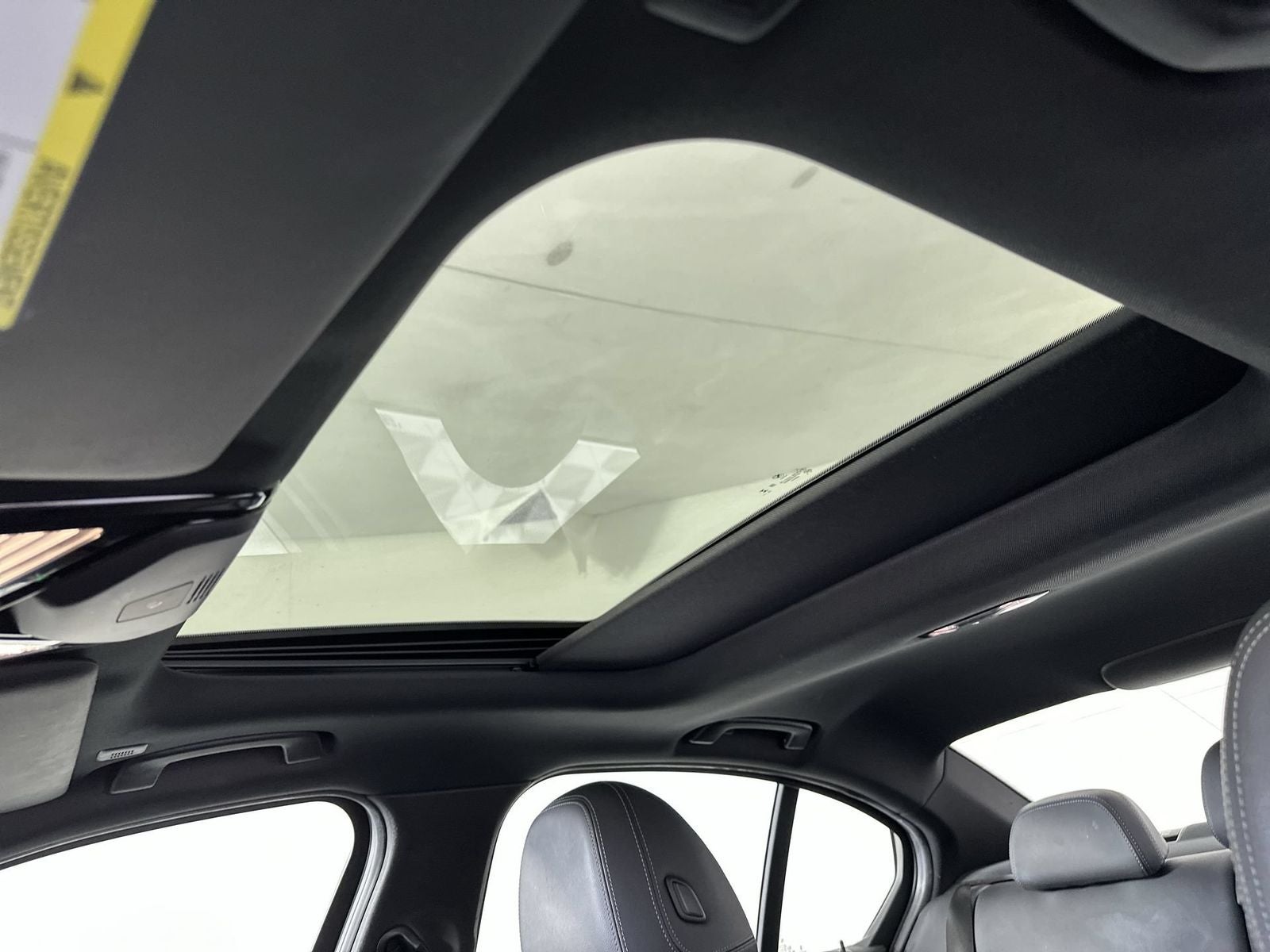 2024 BMW 3 Series 330e iPerformance