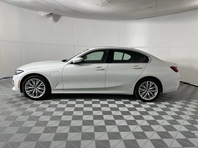 2024 BMW 3 Series 330e iPerformance
