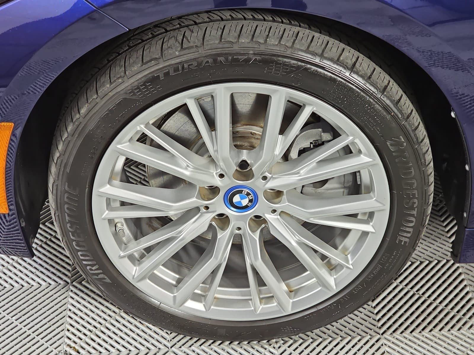2023 BMW 3 Series 330e xDrive