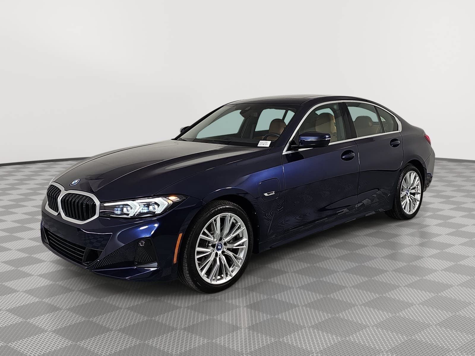 2023 BMW 3 Series 330e xDrive