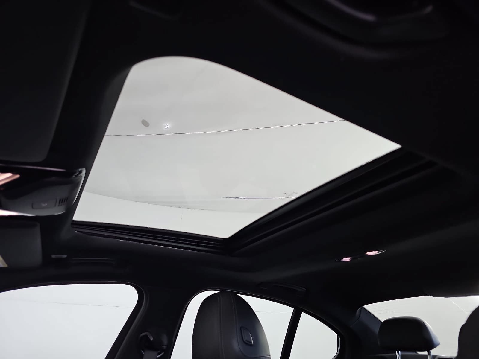 2022 BMW 3 Series 330i