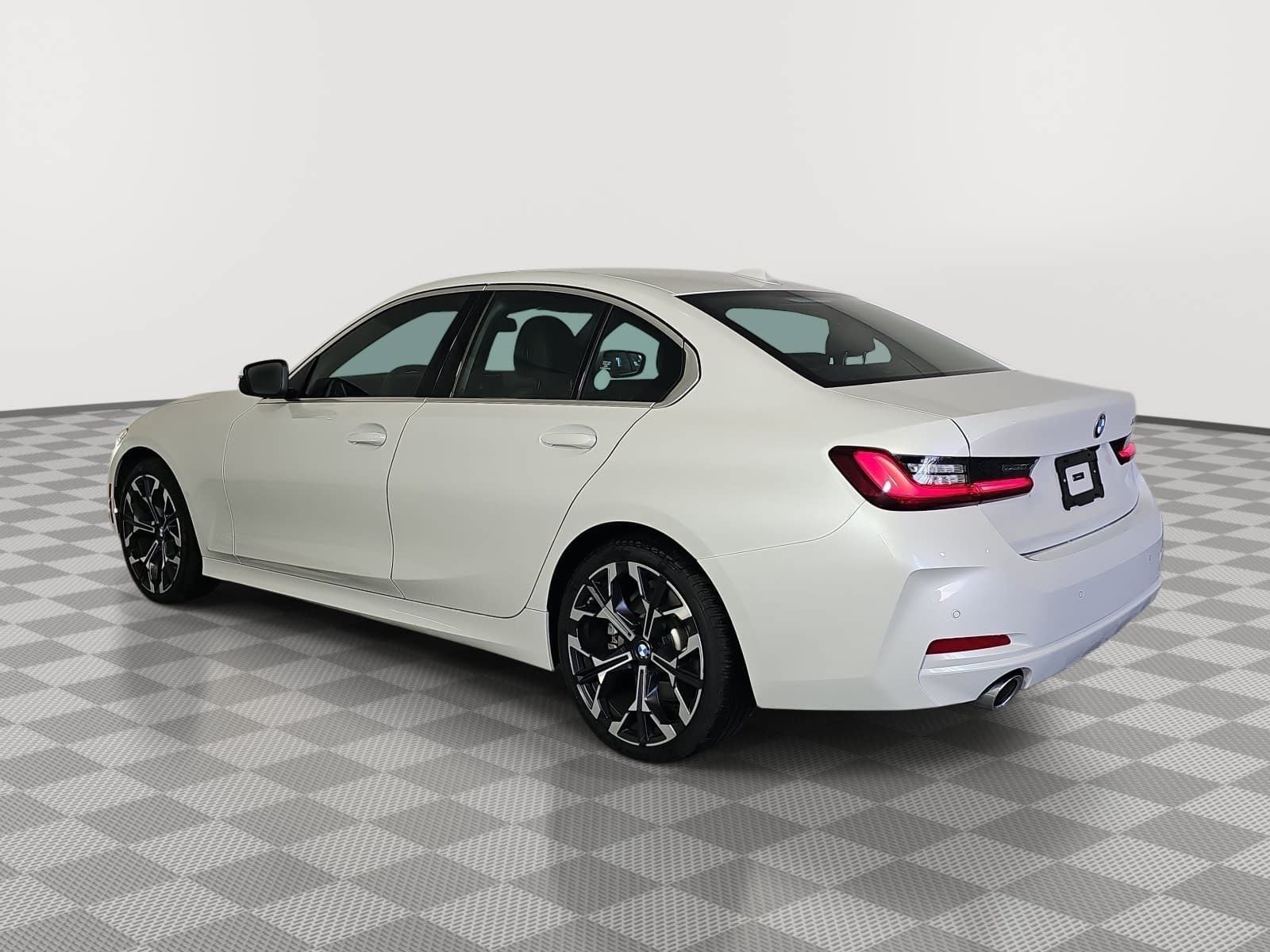 2026 BMW 3 Series 330i
