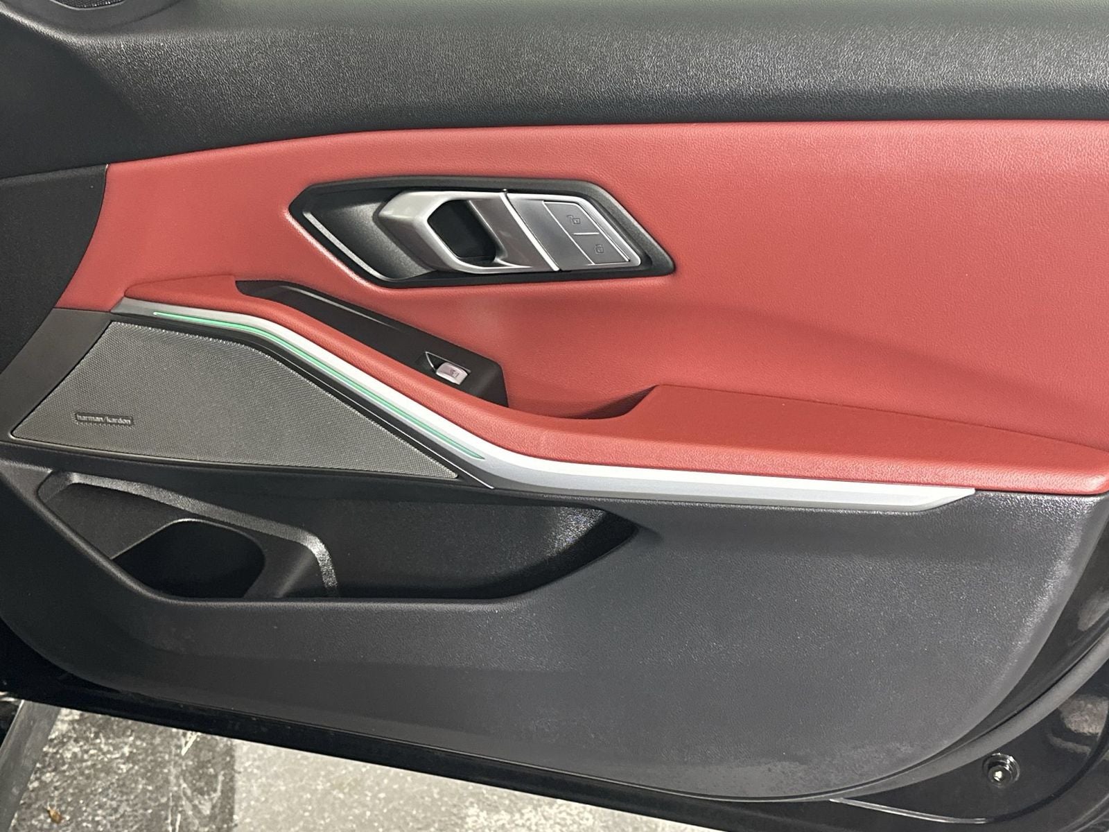 2025 BMW 3 Series 330i