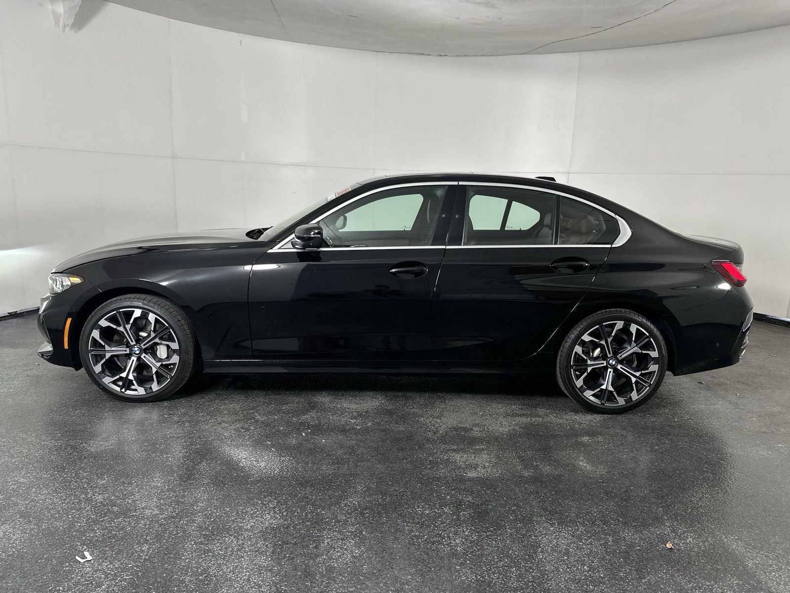 2025 BMW 3 Series 330i