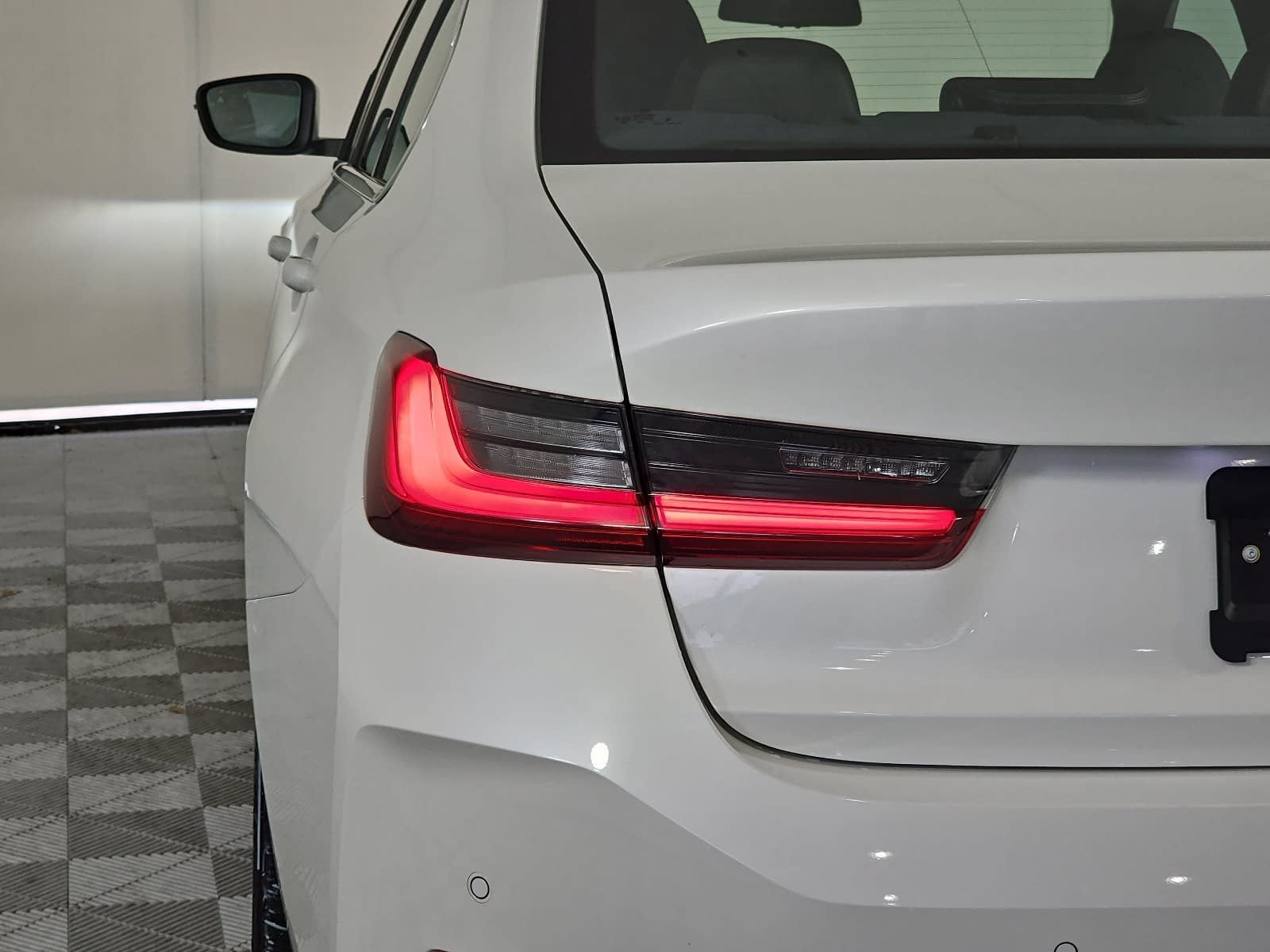 2026 BMW 3 Series 330i
