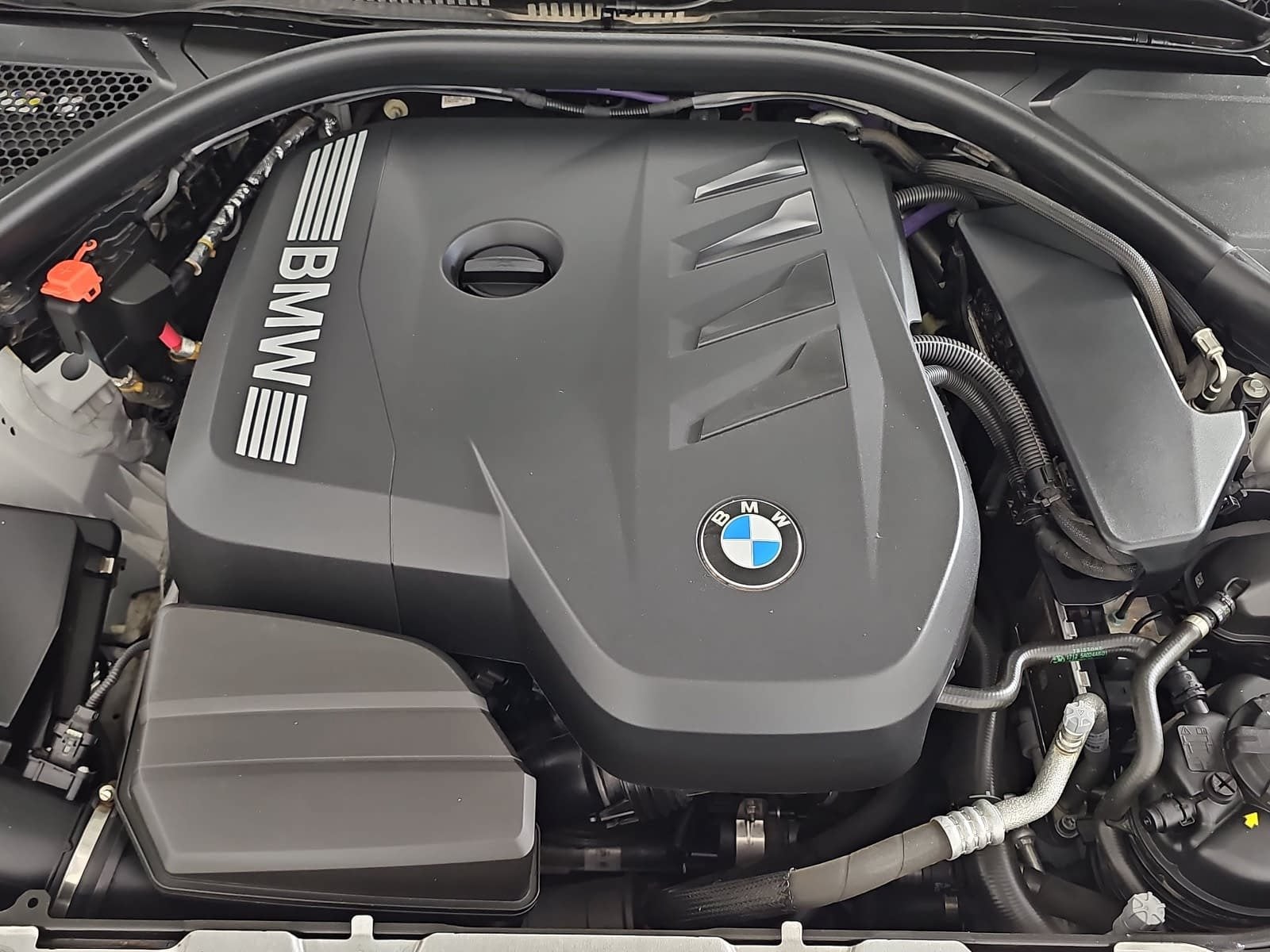2026 BMW 3 Series 330i