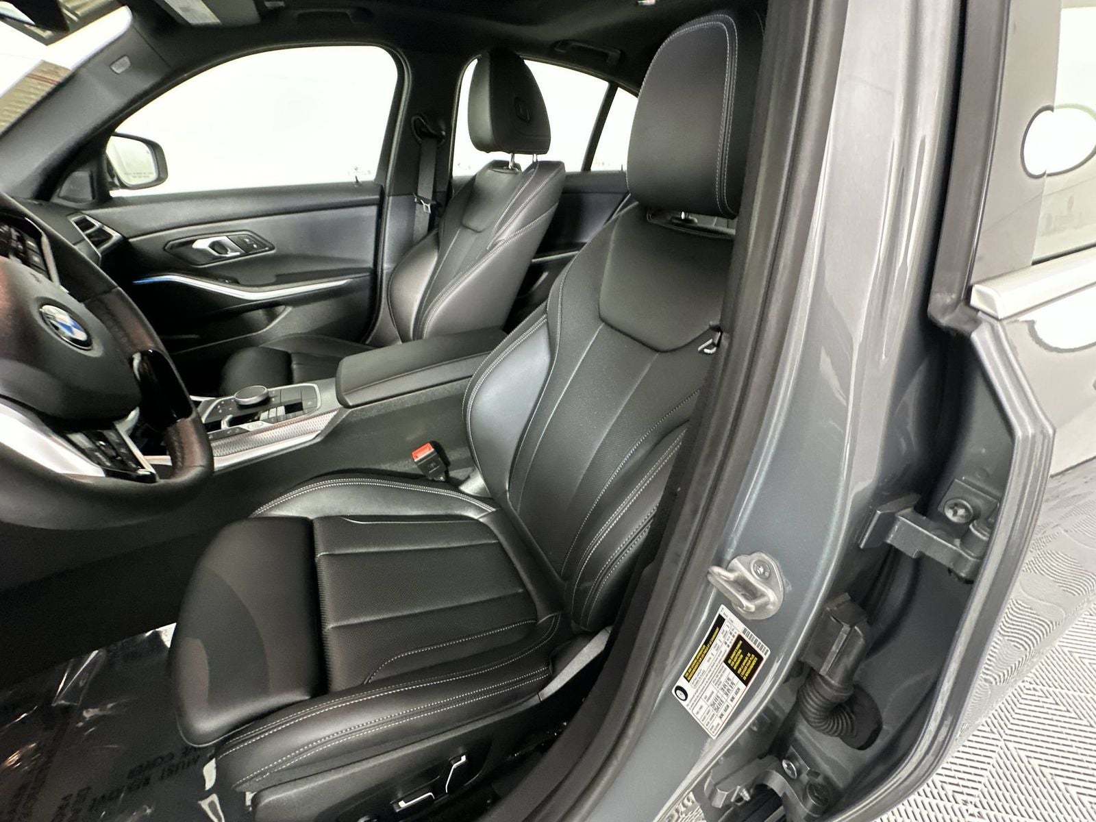 2026 BMW 3 Series 330i