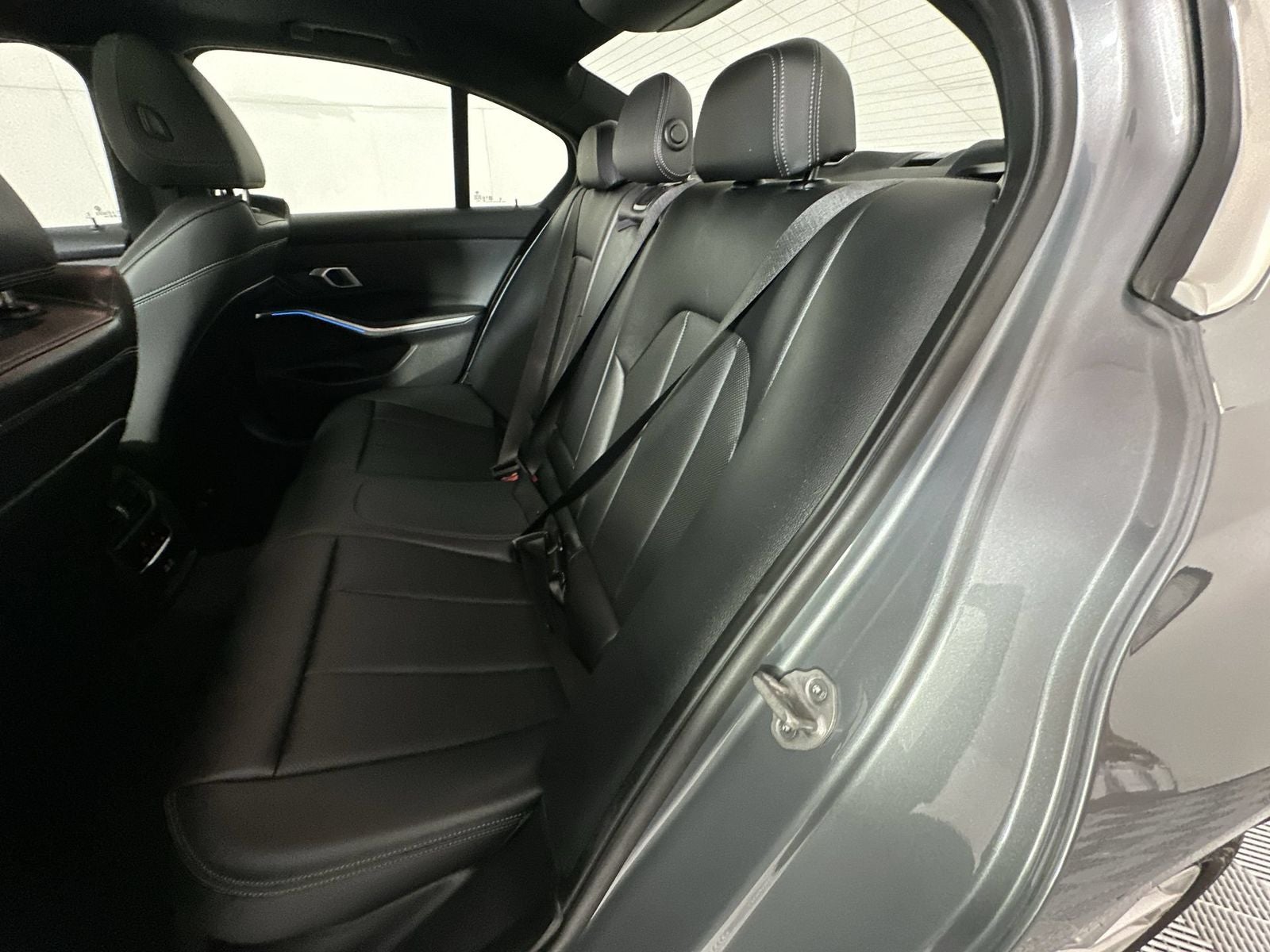 2026 BMW 3 Series 330i