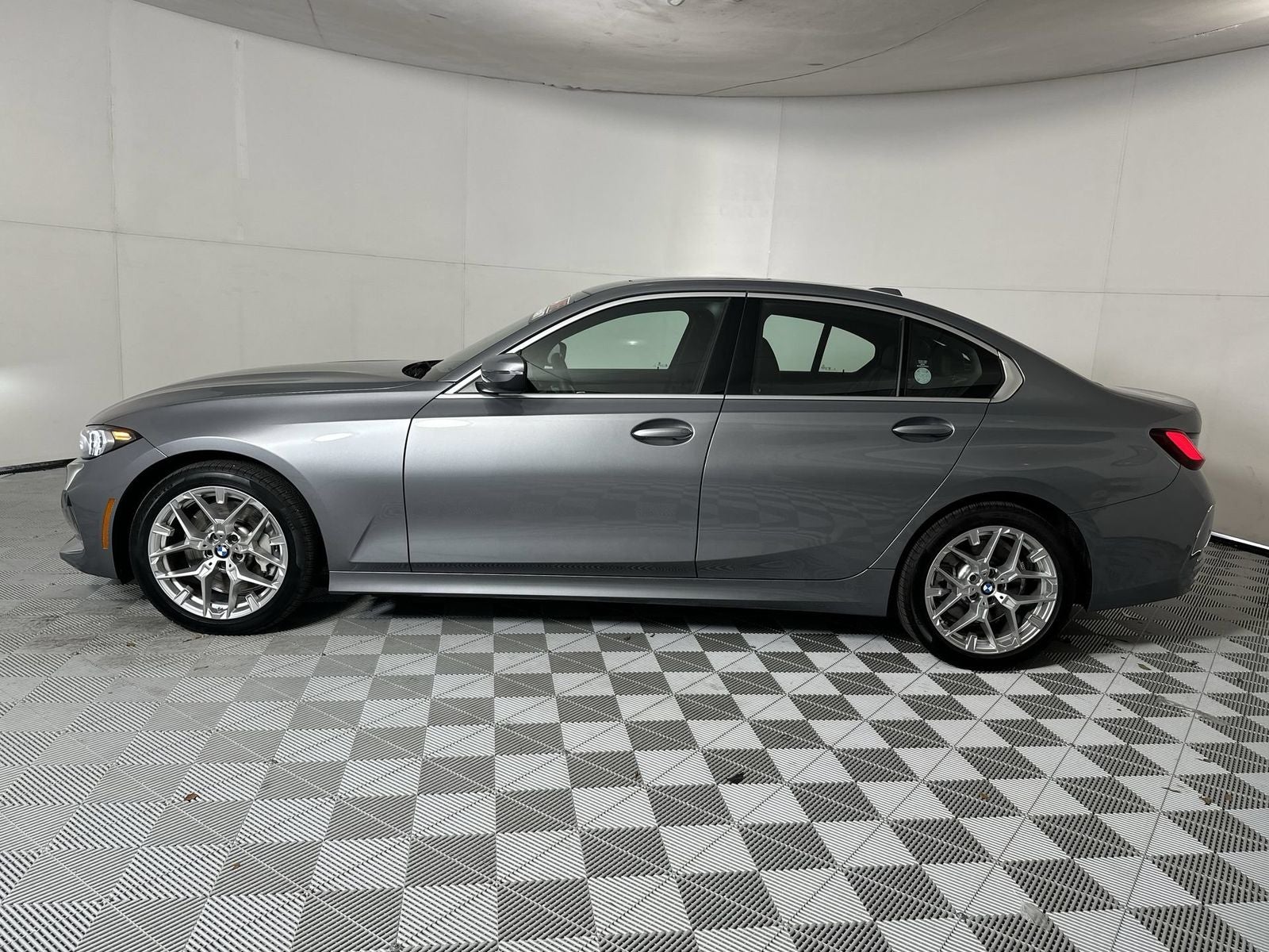 2026 BMW 3 Series 330i