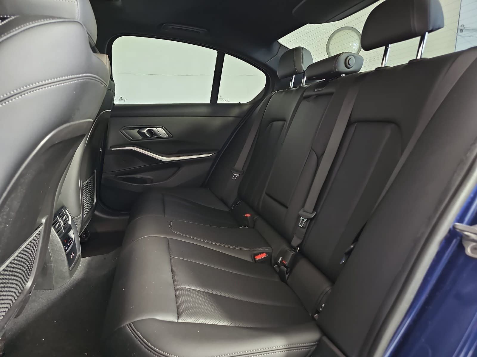 2023 BMW 3 Series 330i