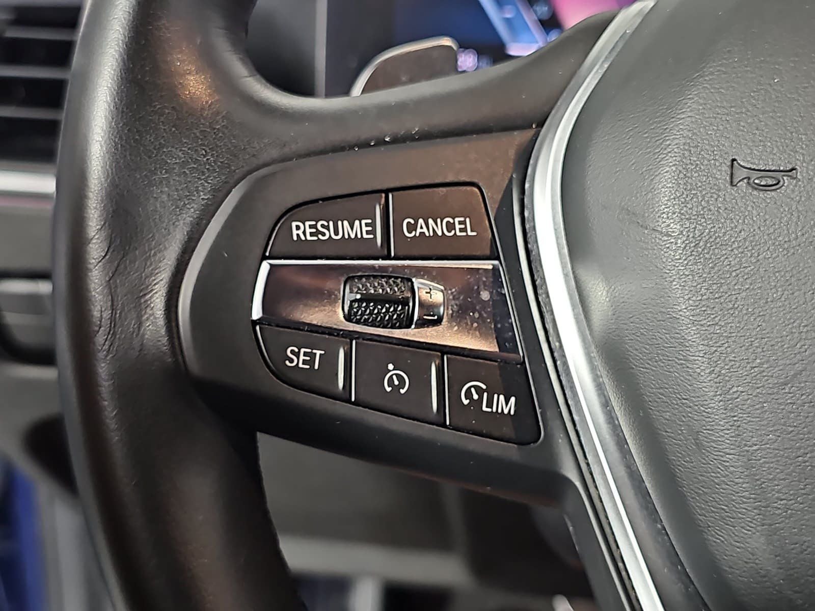 2023 BMW 3 Series 330i