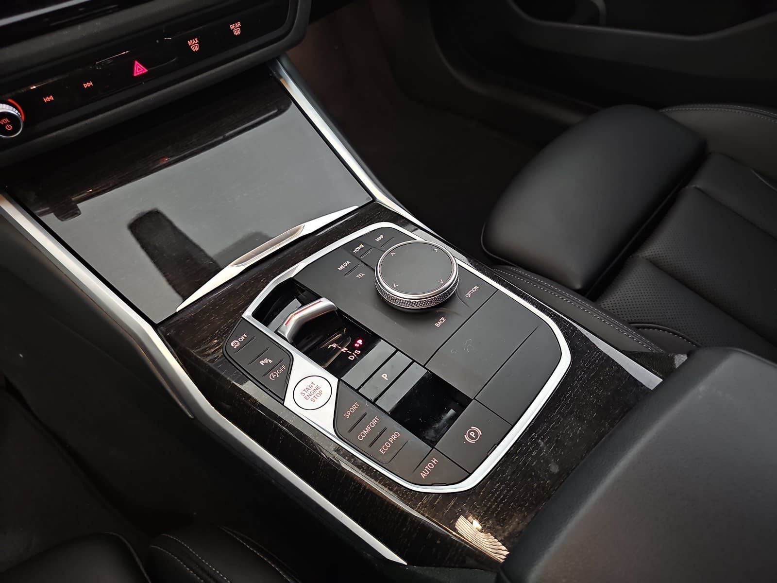 2023 BMW 3 Series 330i
