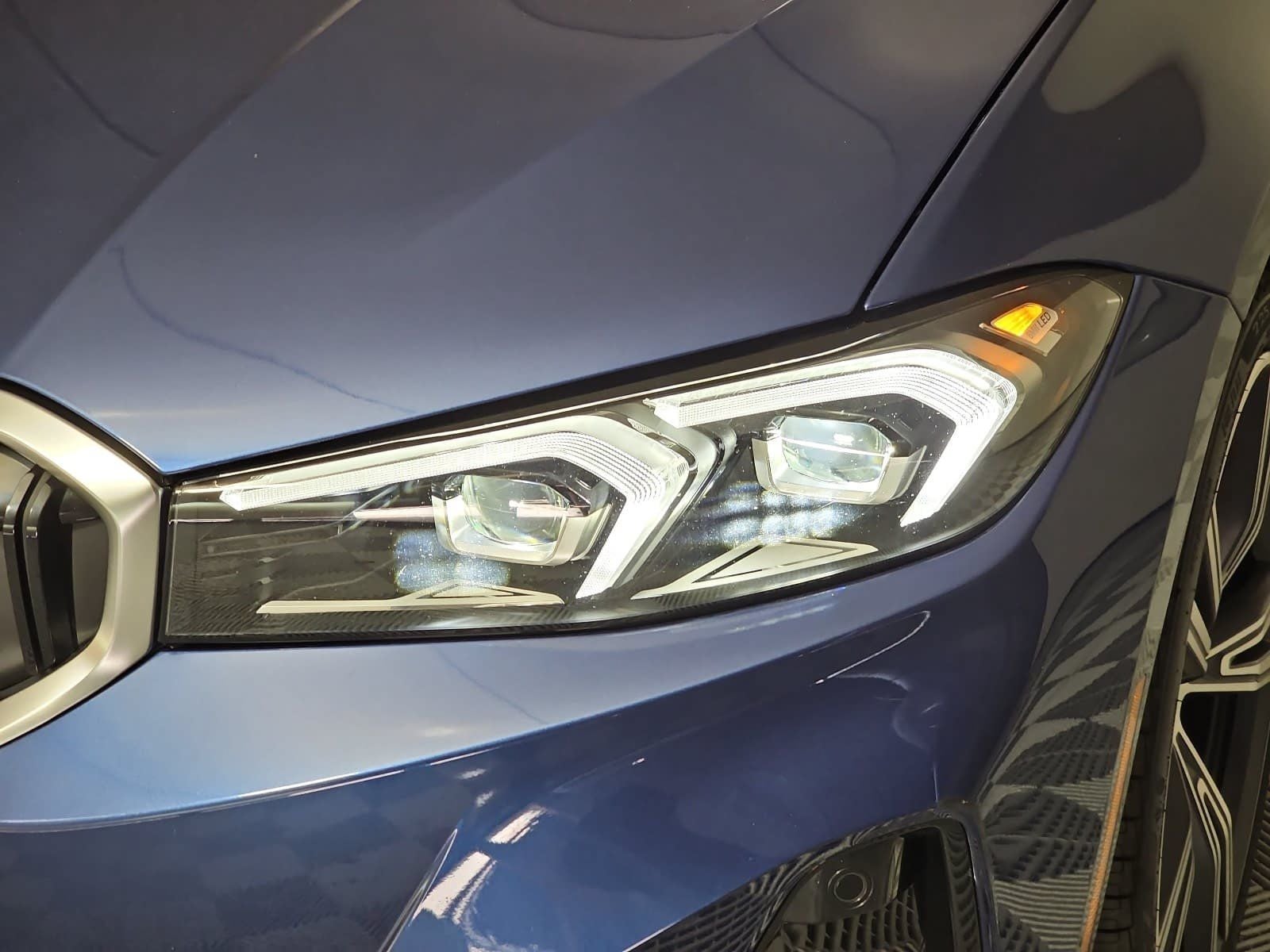 2023 BMW 3 Series 330i