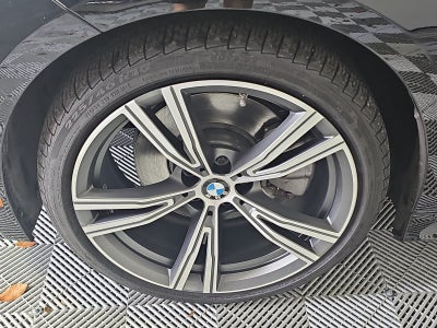 2023 BMW 3 Series 330i