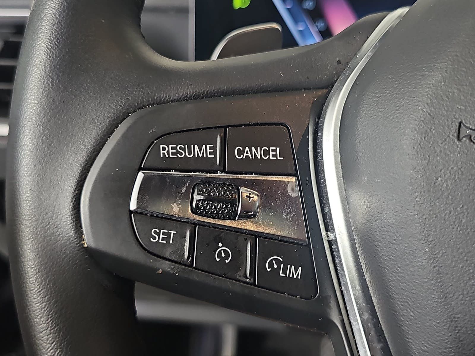 2023 BMW 3 Series 330i