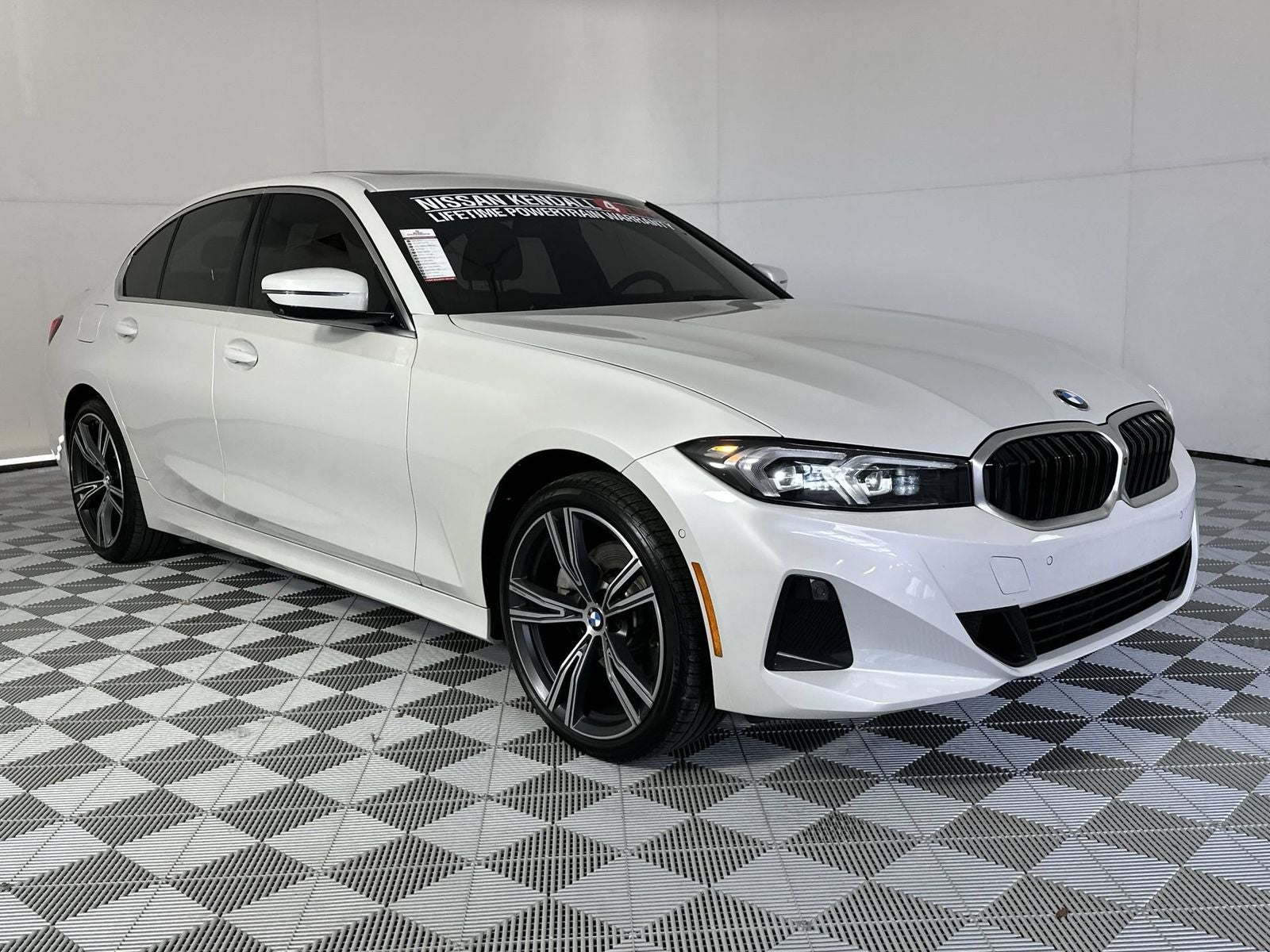 2024 BMW 3 Series 330i