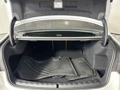 2024 BMW 3 Series 330i