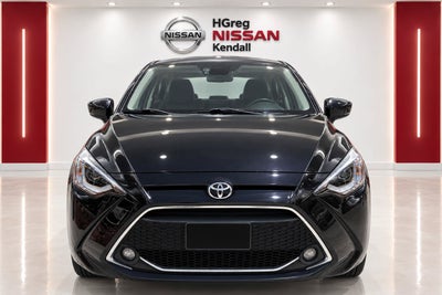 2020 Toyota Yaris XLE