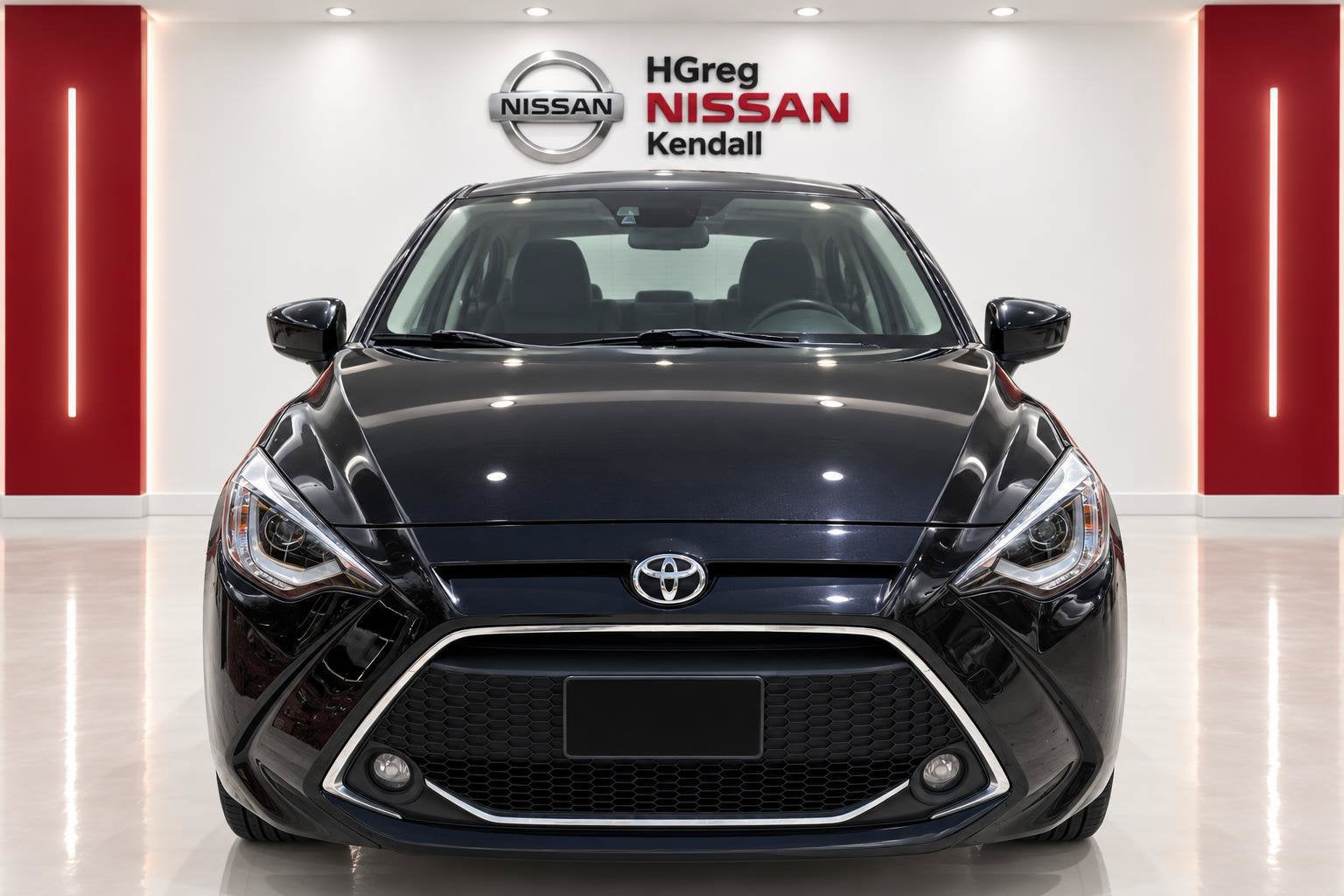 2020 Toyota Yaris XLE