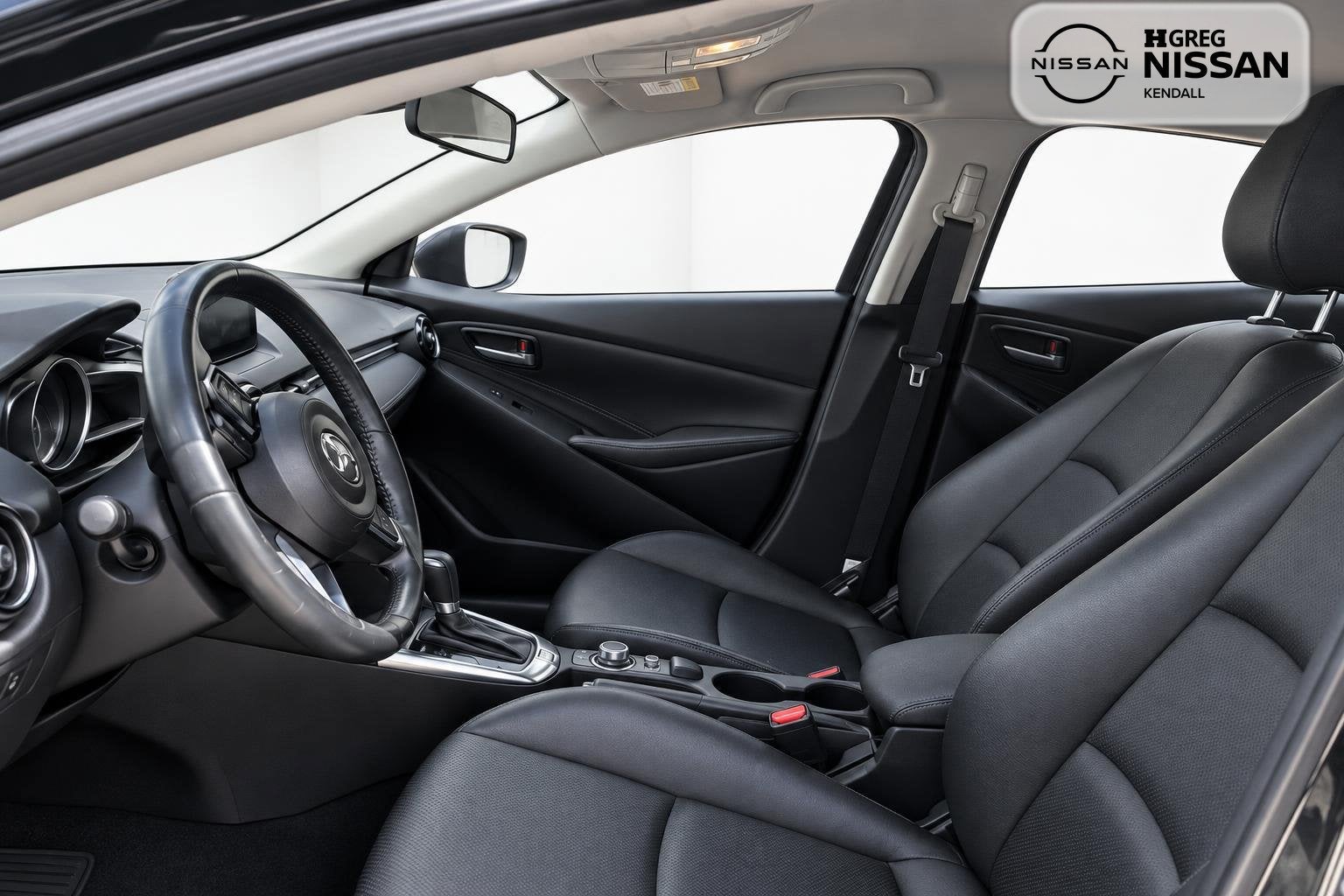 2020 Toyota Yaris XLE