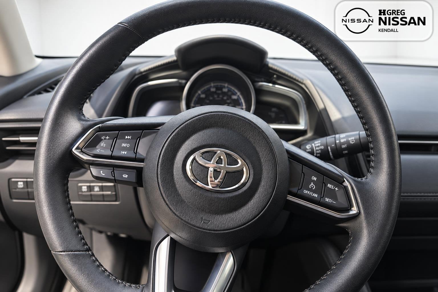2020 Toyota Yaris XLE