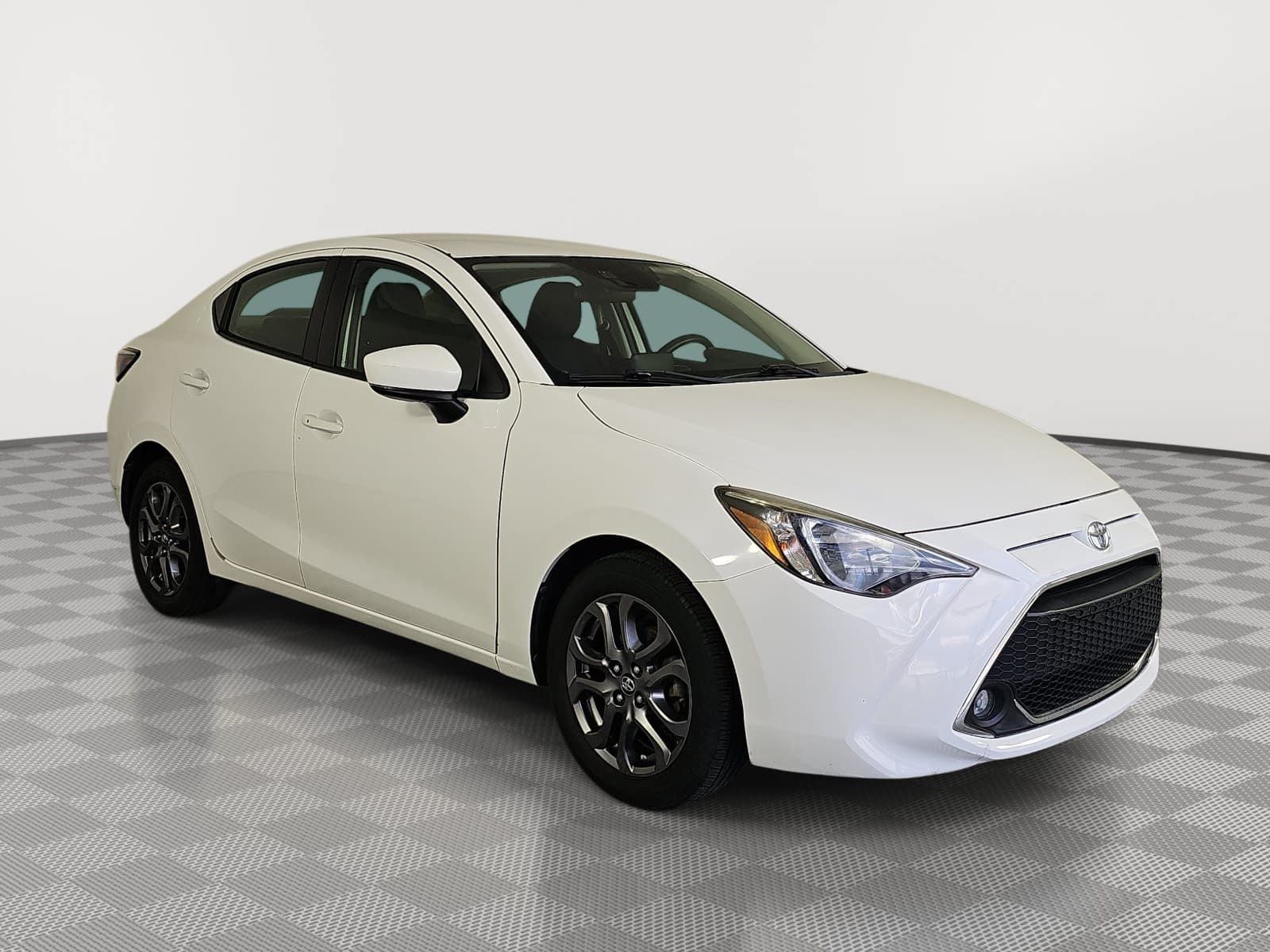 2019 Toyota Yaris LE