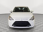 2019 Toyota Yaris LE