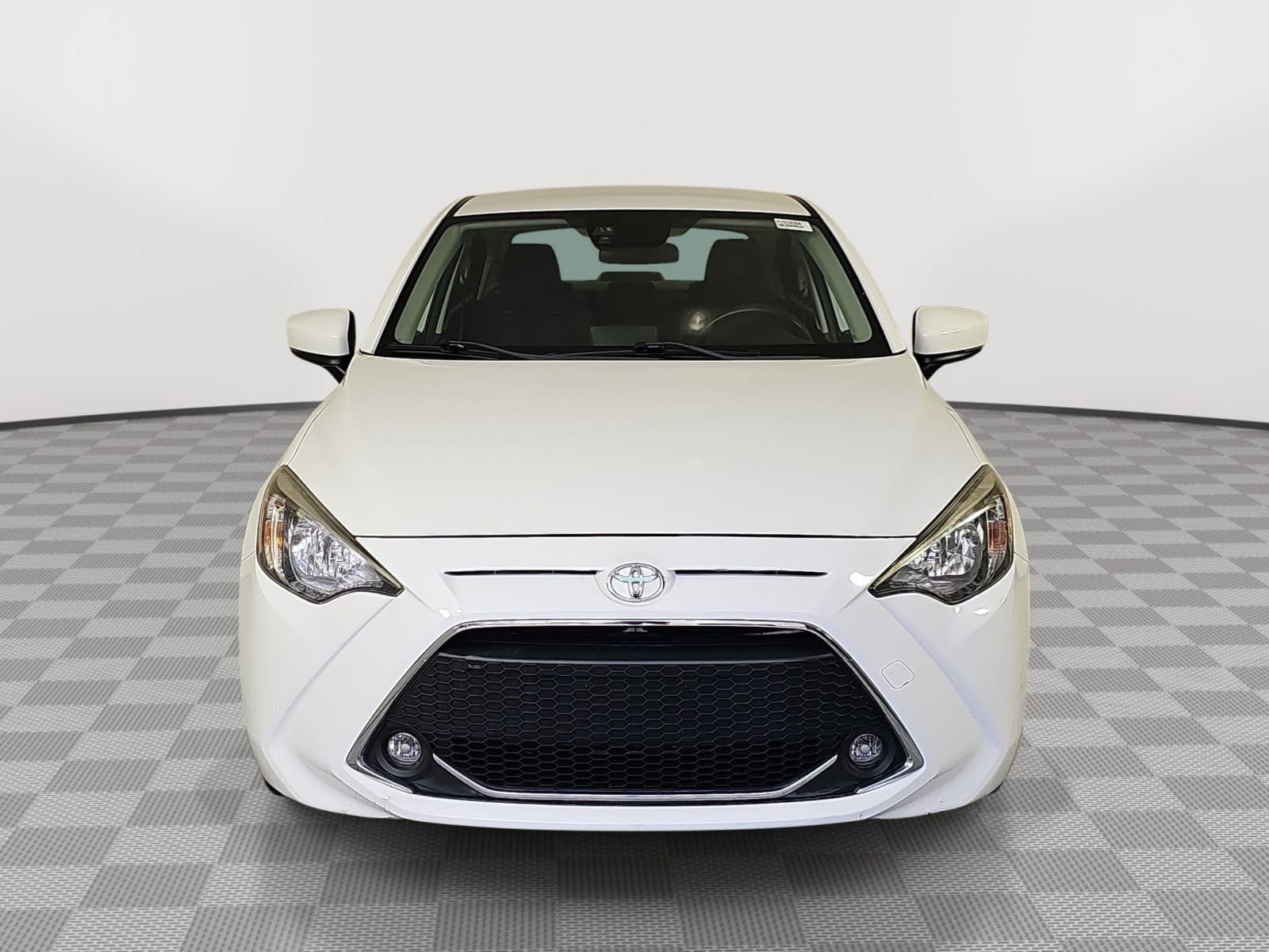 2019 Toyota Yaris LE