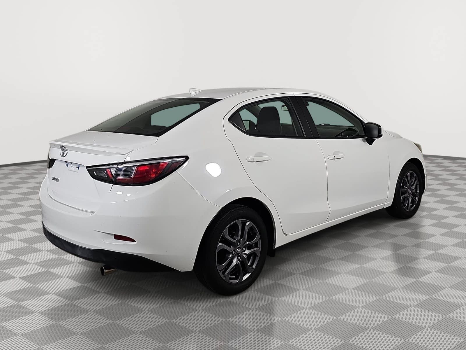 2019 Toyota Yaris LE