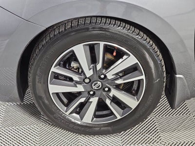 2022 Nissan Versa 1.6 SV