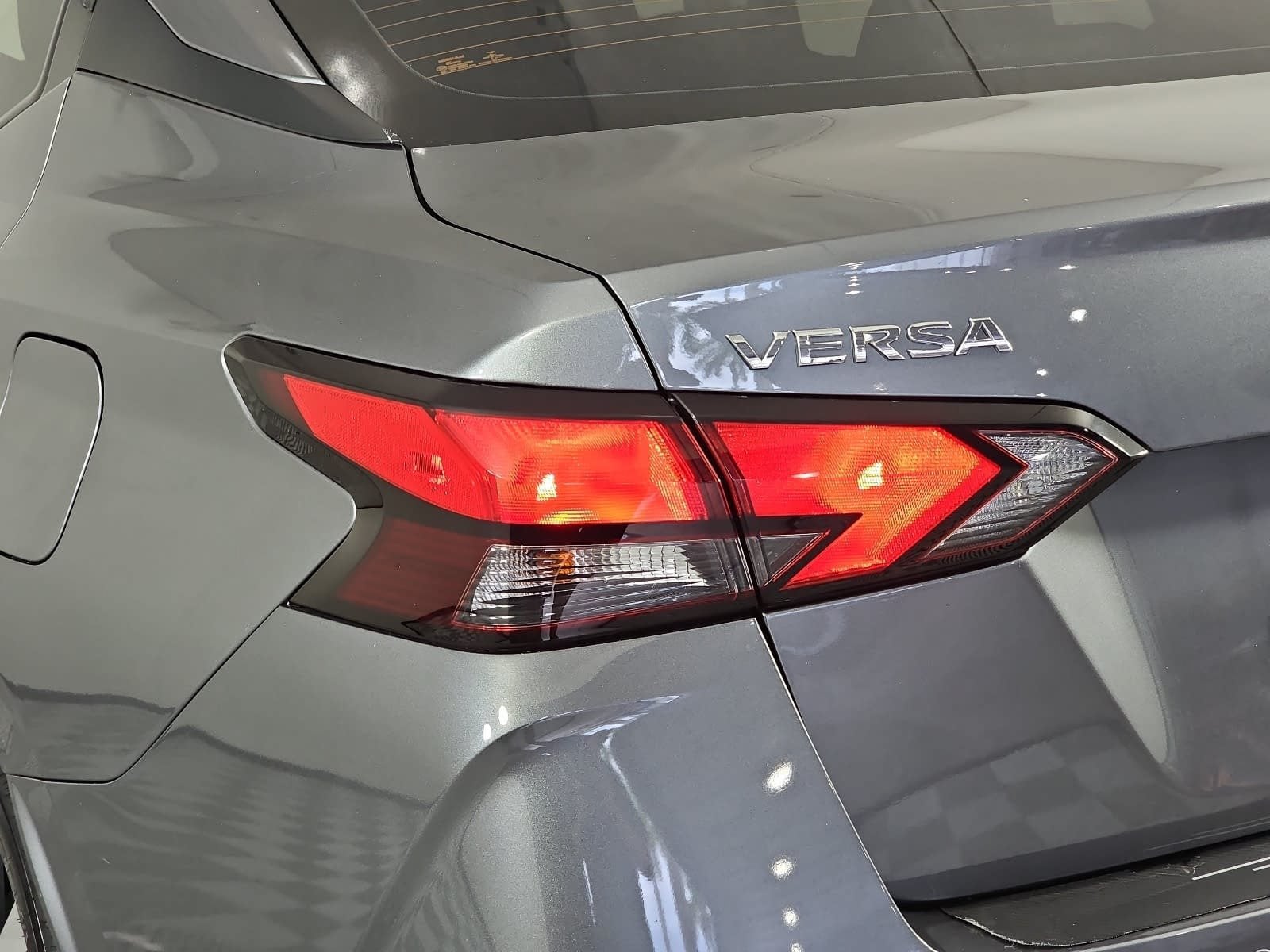 2022 Nissan Versa 1.6 SV