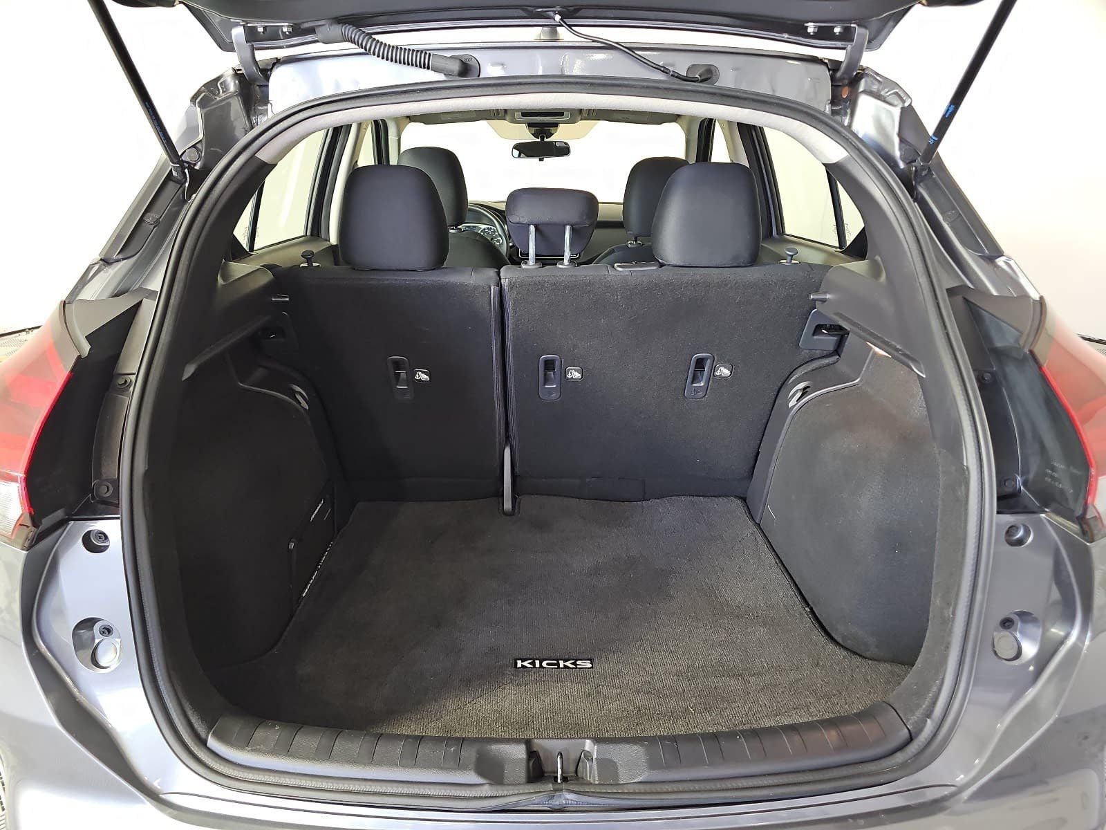 2023 Nissan Kicks S