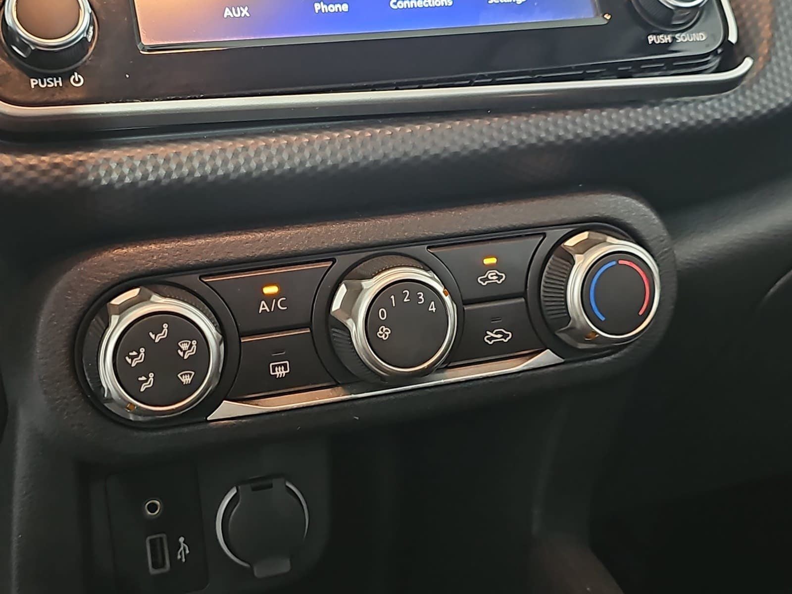 2023 Nissan Kicks S