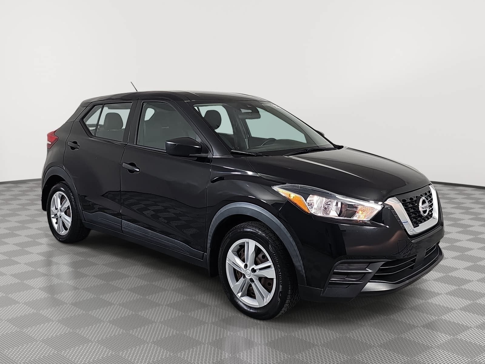 2020 Nissan Kicks S
