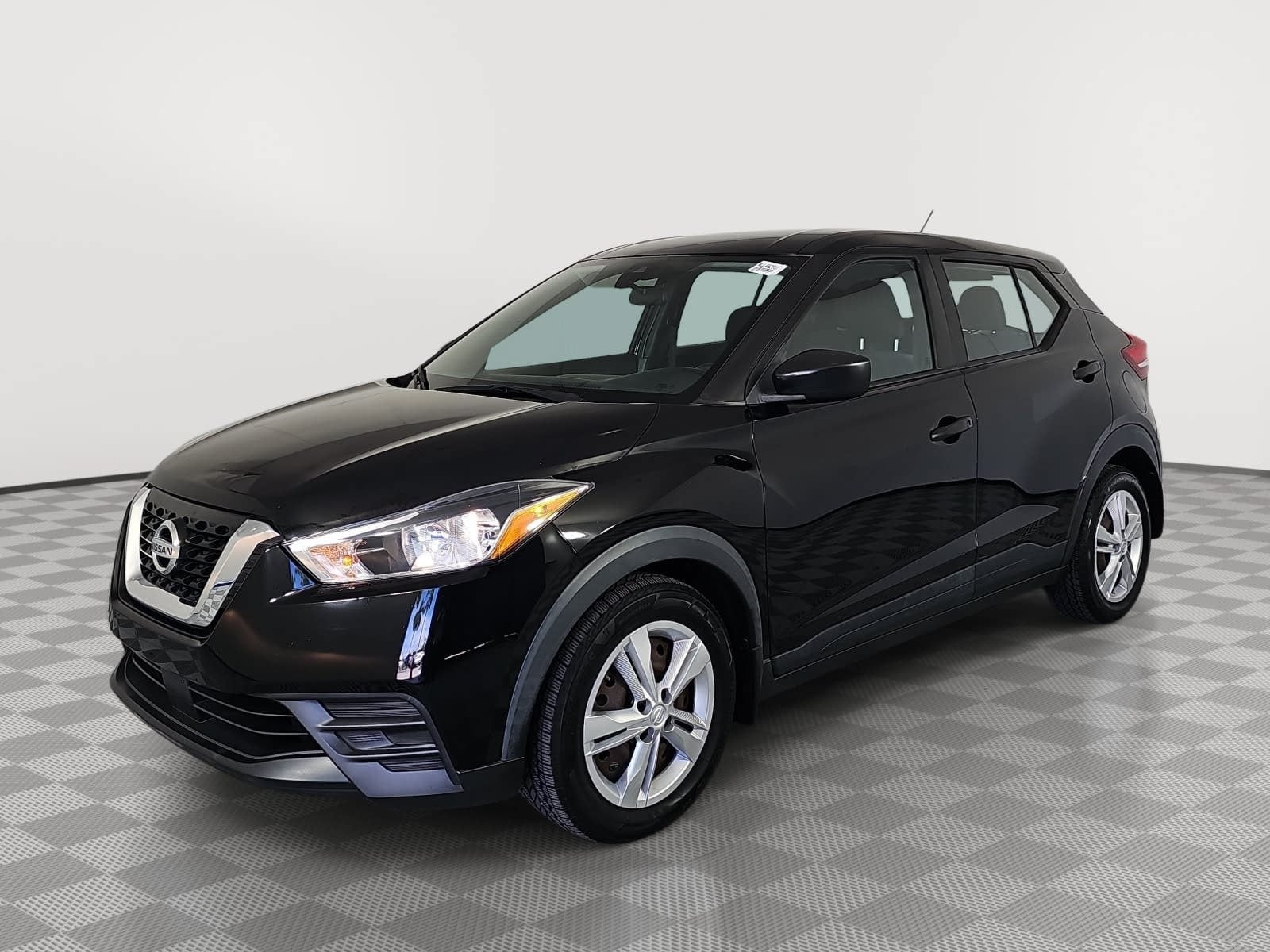 2020 Nissan Kicks S