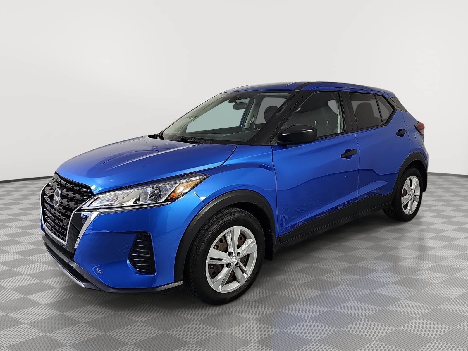 2023 Nissan Kicks S