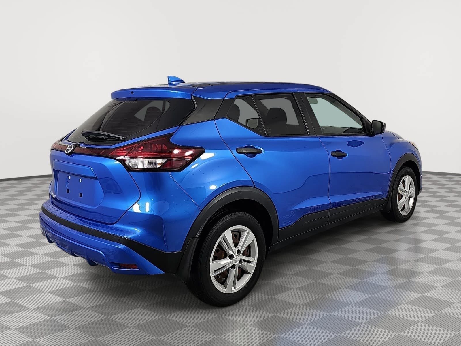 2023 Nissan Kicks S