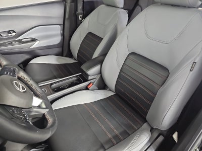 2022 Nissan Kicks SR
