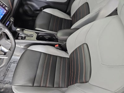 2022 Nissan Kicks SR