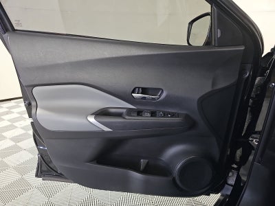 2022 Nissan Kicks SR
