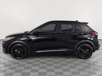 2022 Nissan Kicks SR