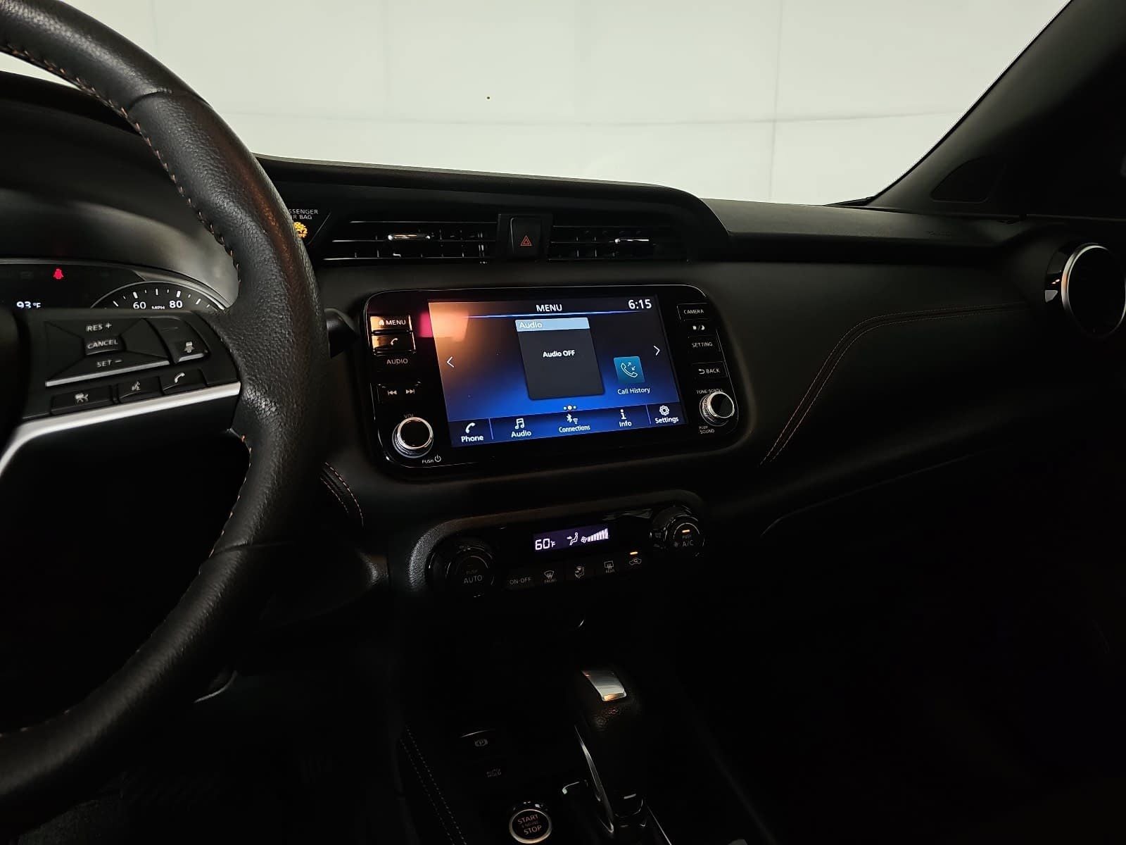 2021 Nissan Kicks SR