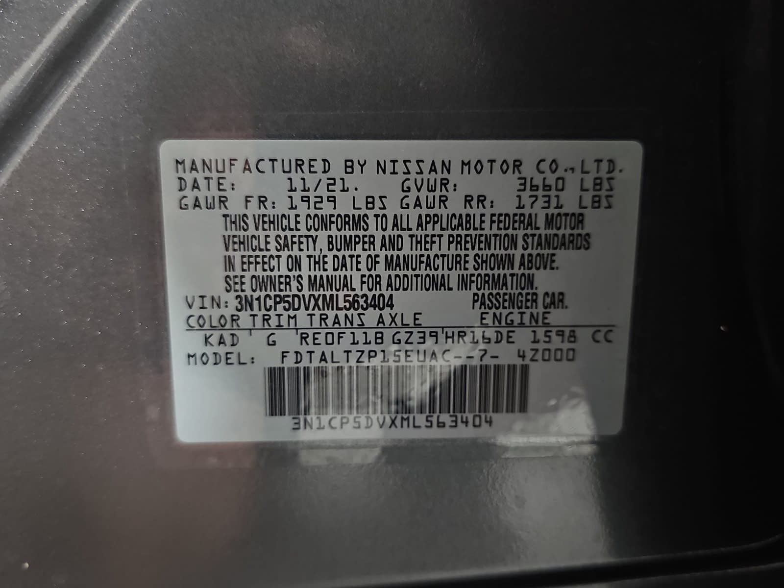 2021 Nissan Kicks SR